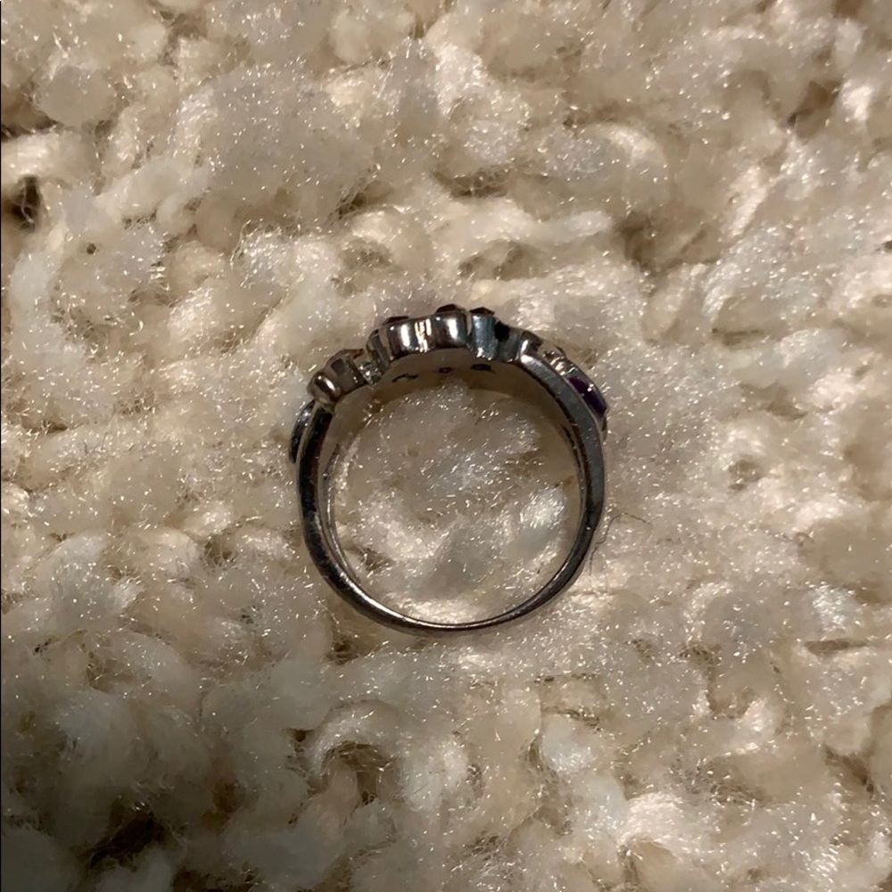 Ring - Picture 2 of 2